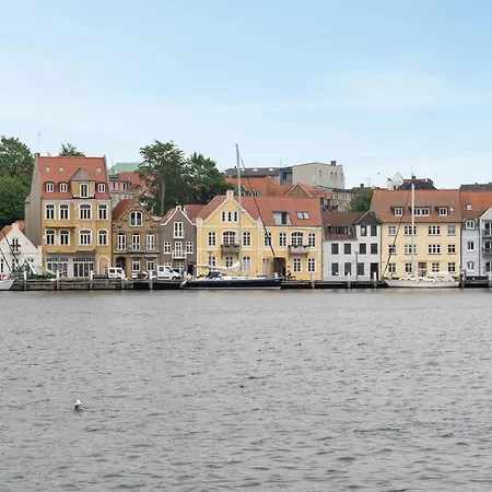 Apartment Harbour View