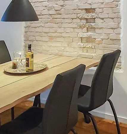 Harbour View アパート *