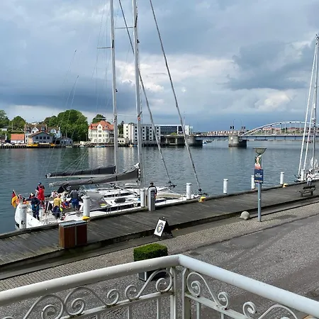 Harbour View *