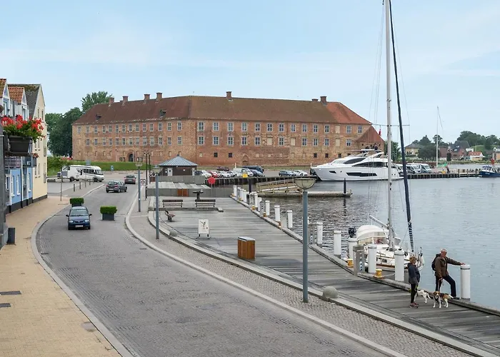 Harbour View Apartment